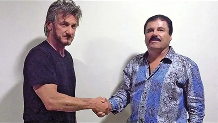 El Chapo & Sean Penn: Bungle in the Jungle online