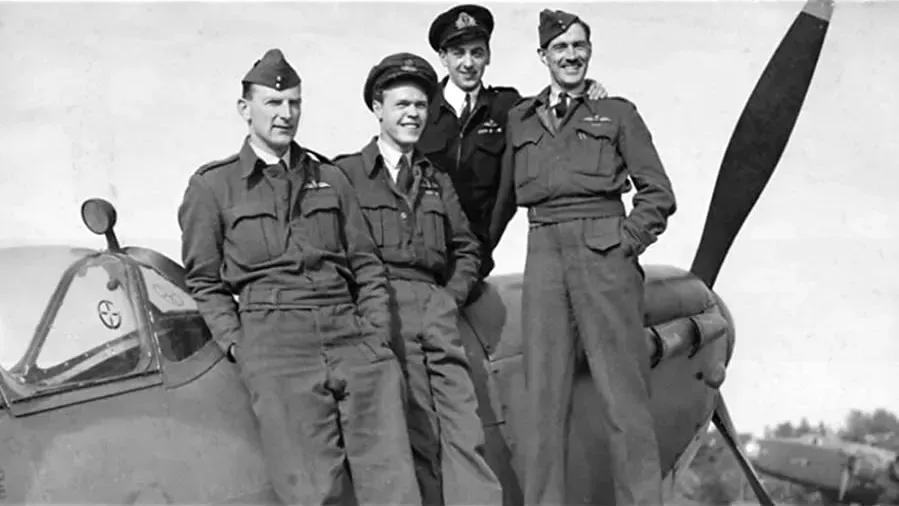 Britain's Greatest Pilot: The Extraordinary Story of Captain 'Winkle' Brown online