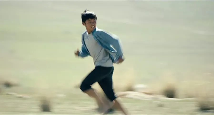 Running to the Sky online