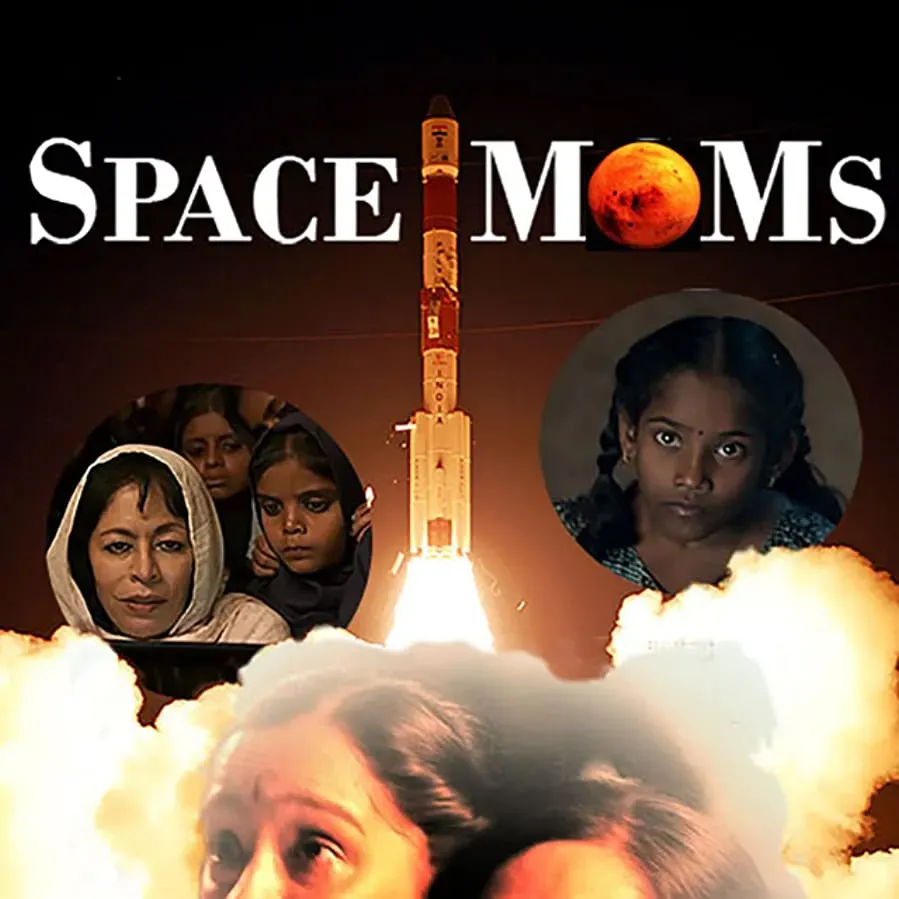 Space MOMs online