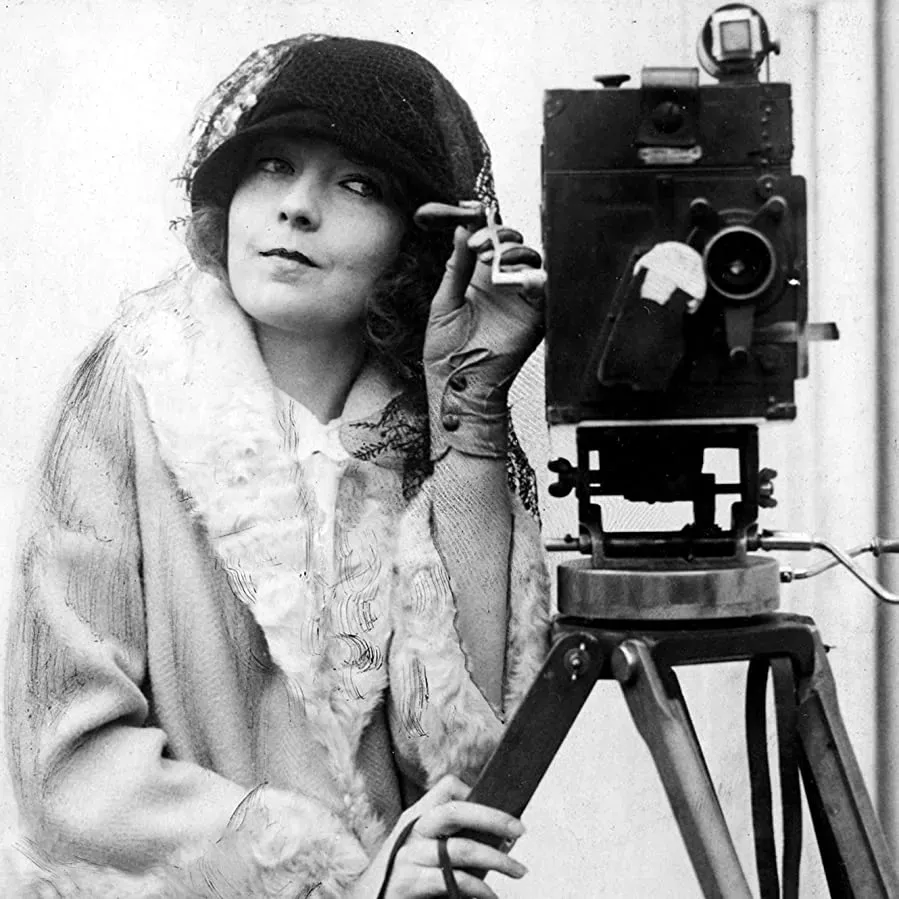 Et la femme créa Hollywood online