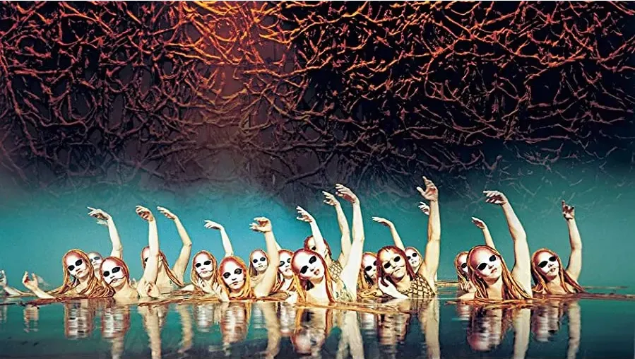 Cirque du Soleil: O online