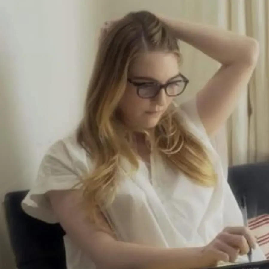 Bedroom Story online