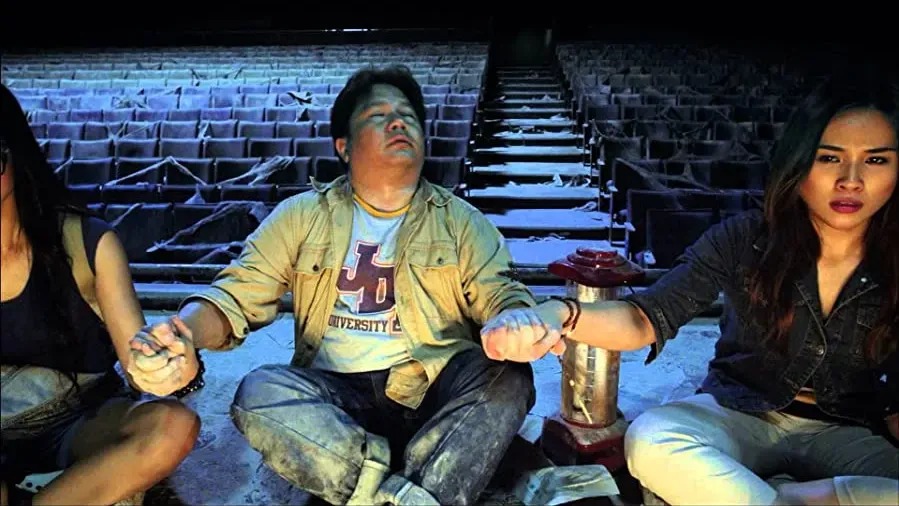 Tragic Theater online