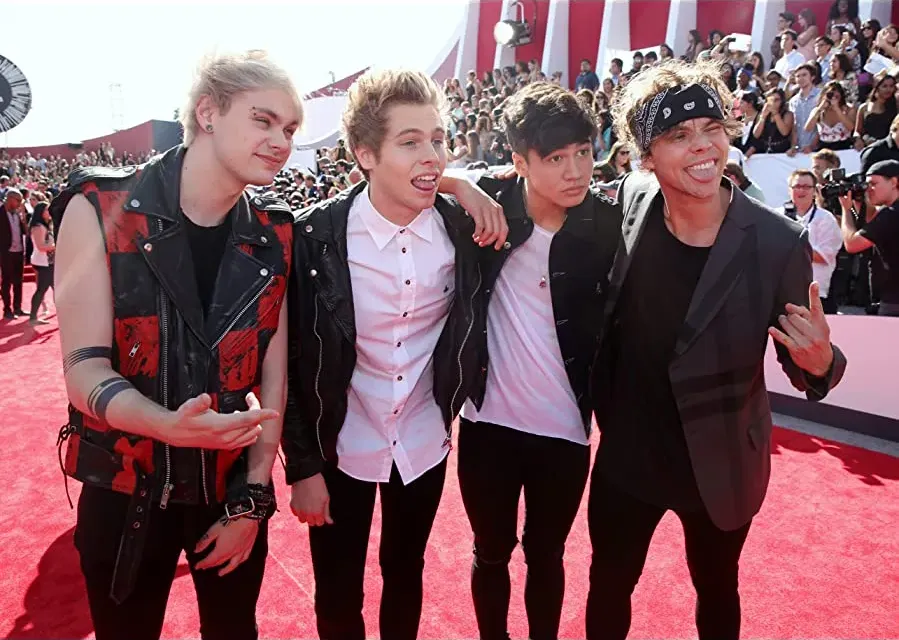 5 Seconds of Summer: So Perfect online