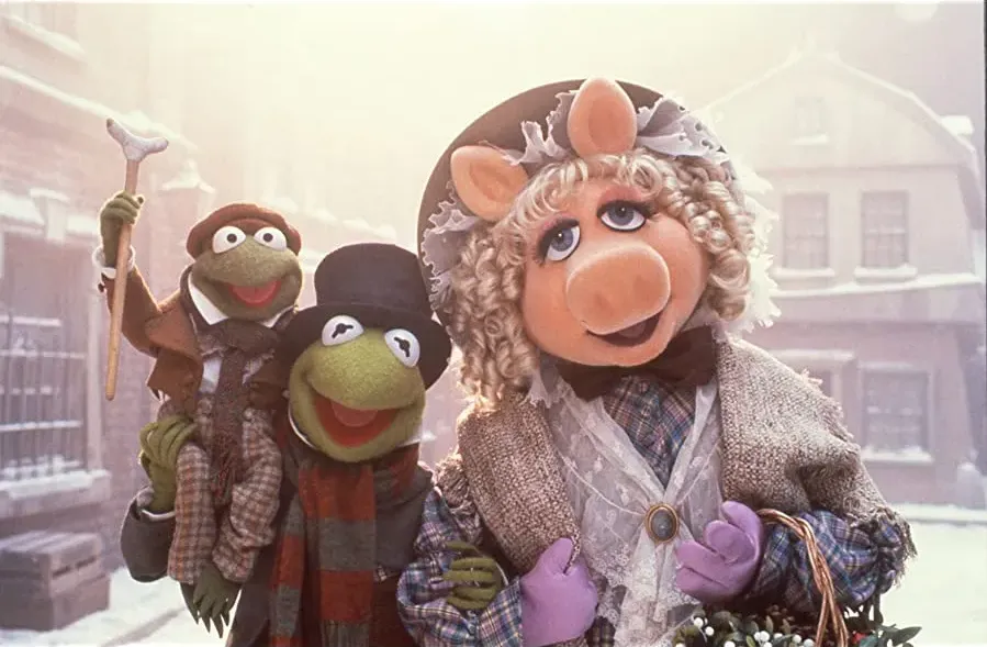 The Muppet Christmas Carol online