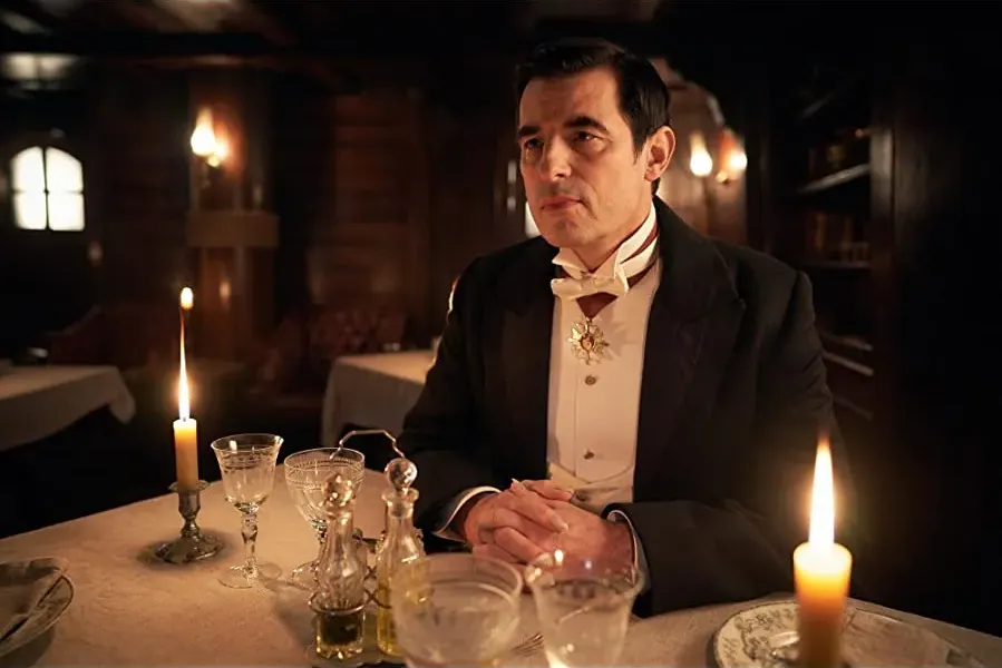 In Search of Dracula with Mark Gatiss online