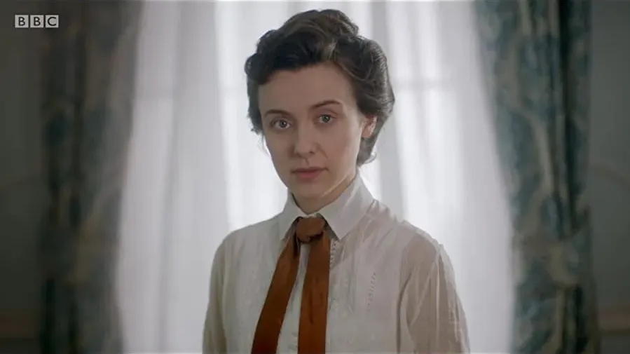 Suffragettes with Lucy Worsley online