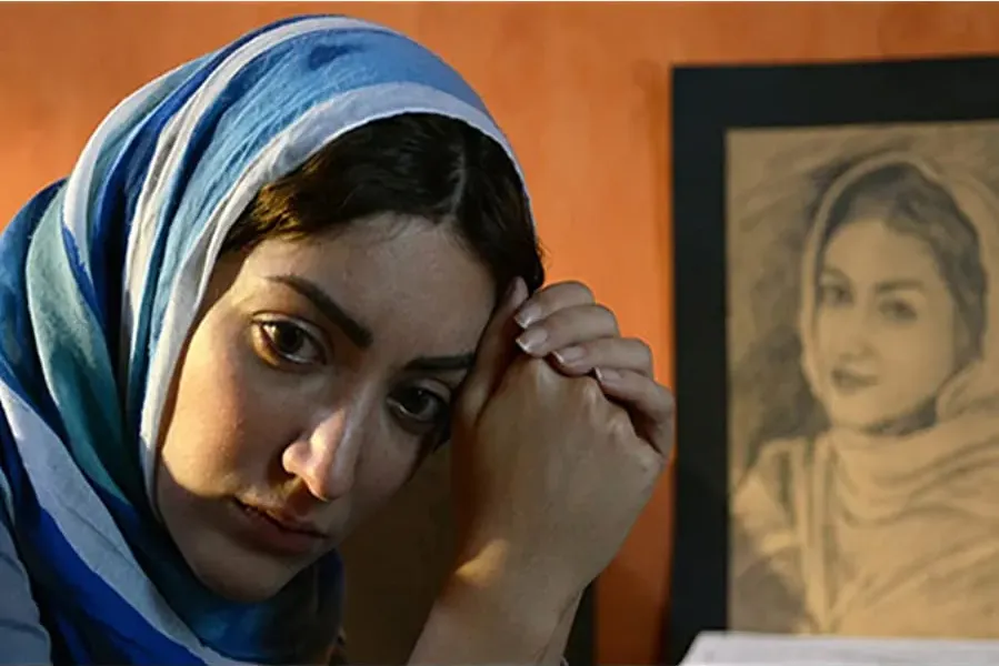 Negar's Role online