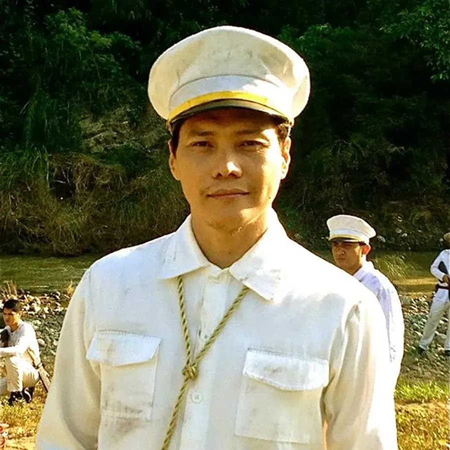 Bonifacio: Ang unang pangulo online