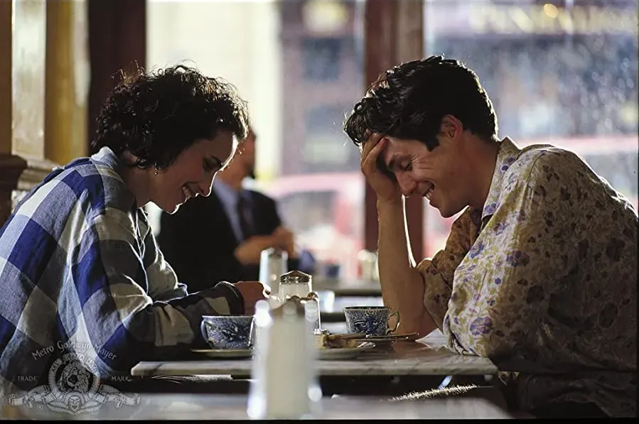 Four Weddings and a Funeral online