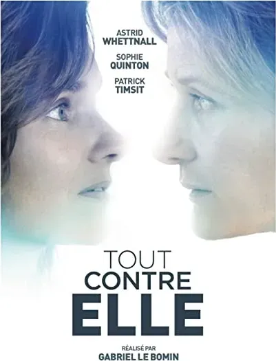 Tout contre elle