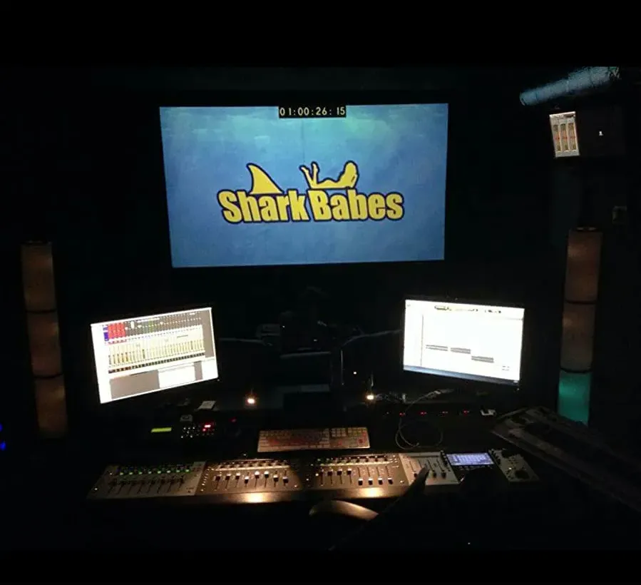 Shark Babes online