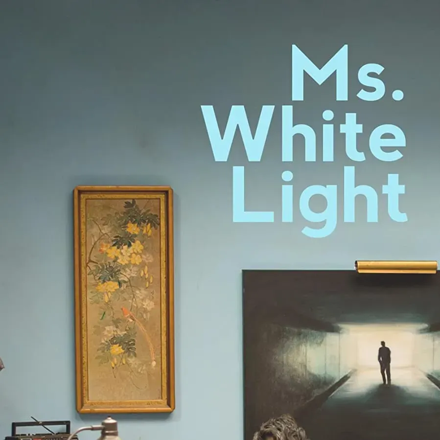 Ms. White Light online