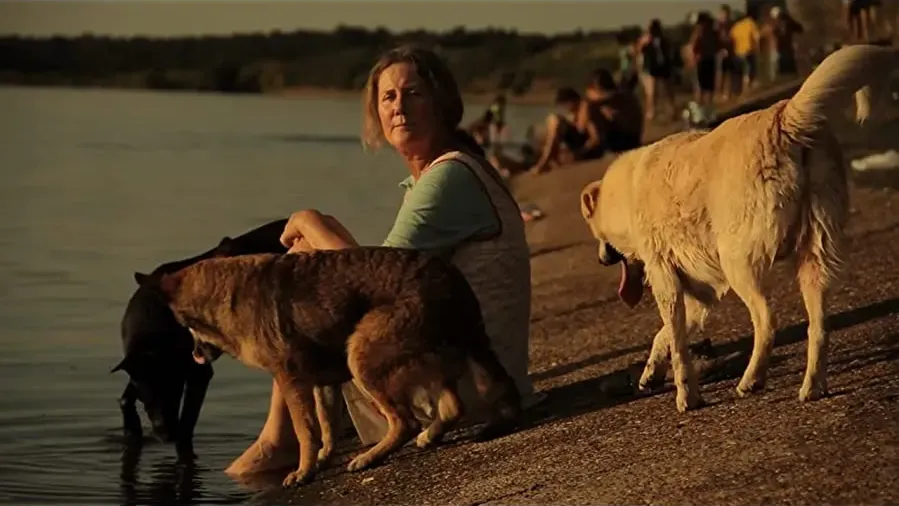 La mujer de los perros online