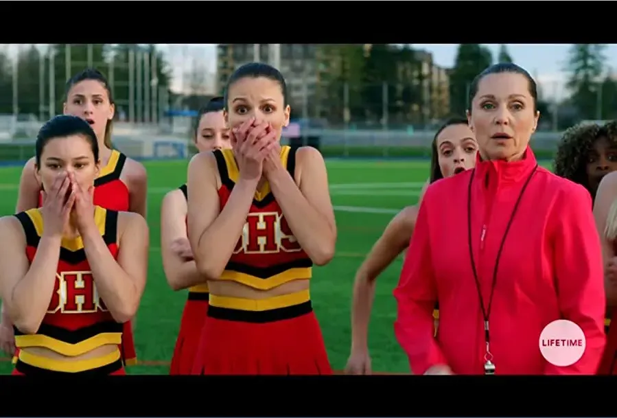 Undercover Cheerleader online