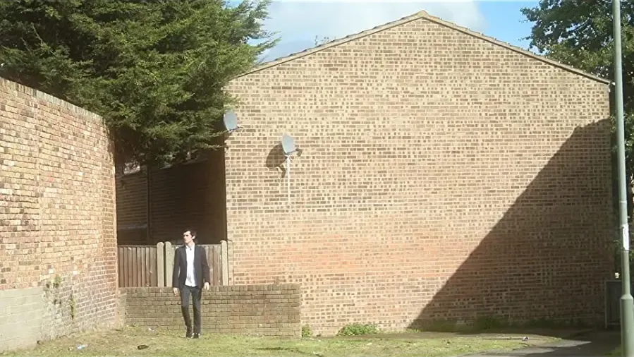 Suburban Coffin online
