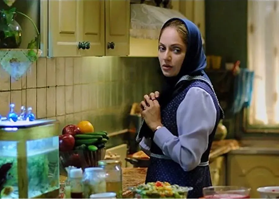 Biganeh online