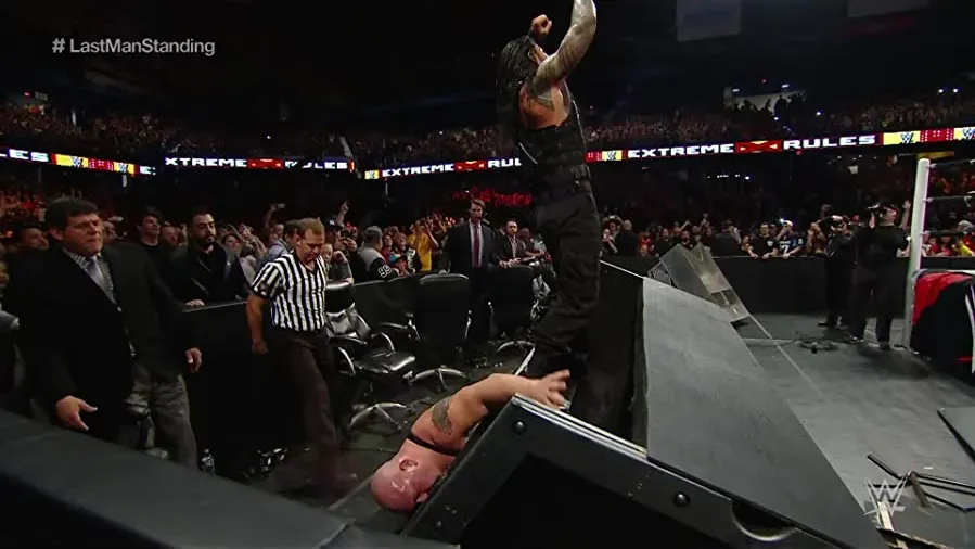 WWE Extreme Rules online