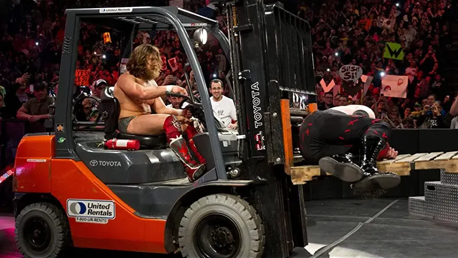 WWE Extreme Rules online