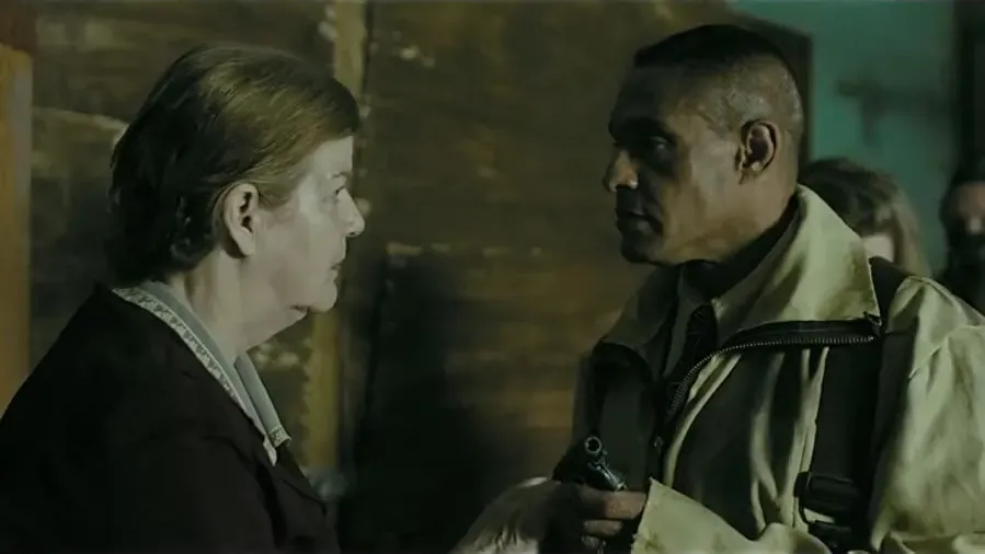 Darkness in Tenement 45 online