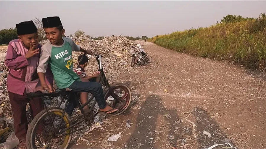 The Story of Plastic online