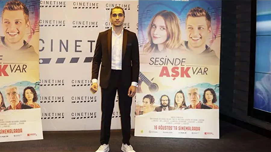 Sesinde Ask Var online