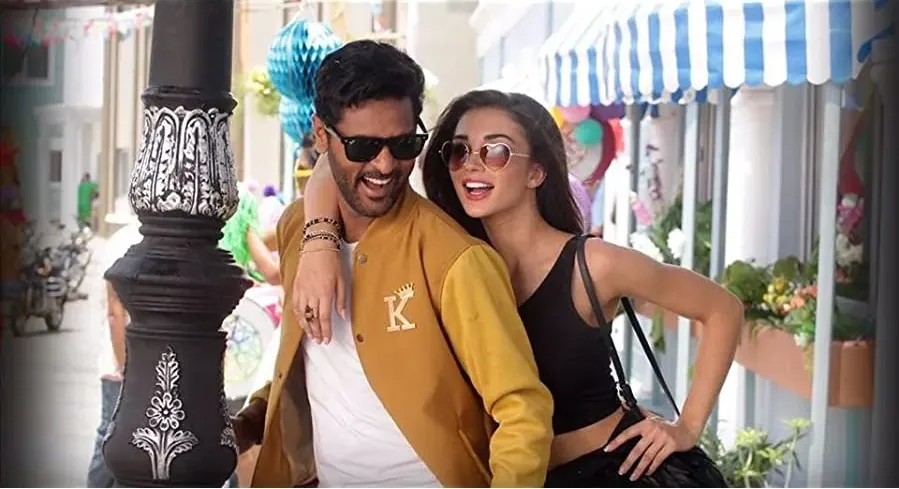 Abhinetri online