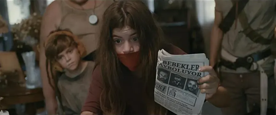 Girl With No Mouth online