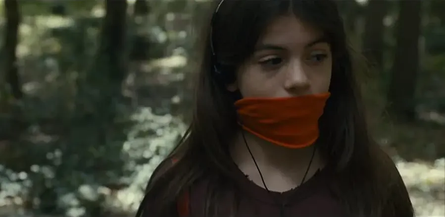 Girl With No Mouth online