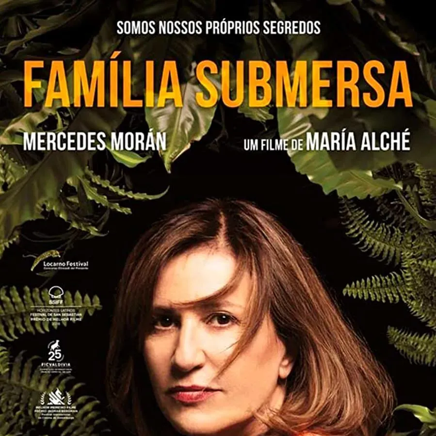 Familia sumergida online