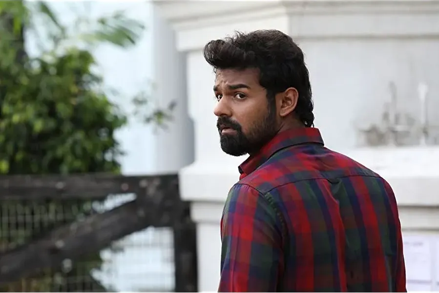 Irupathiyonnaam Noottaandu online