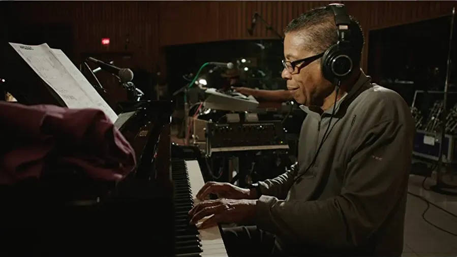 Blue Note Records: Beyond the Notes online