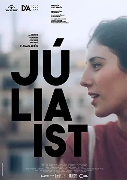 Julia jest