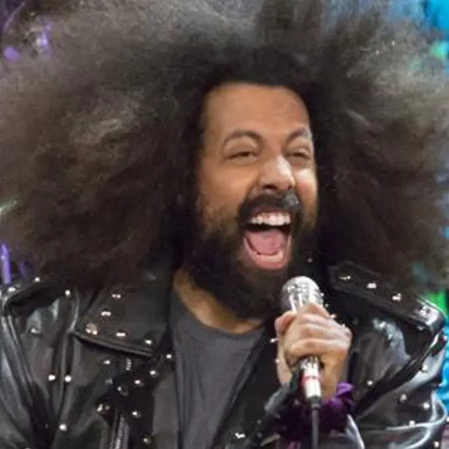 Reggie Watts: Spatial online