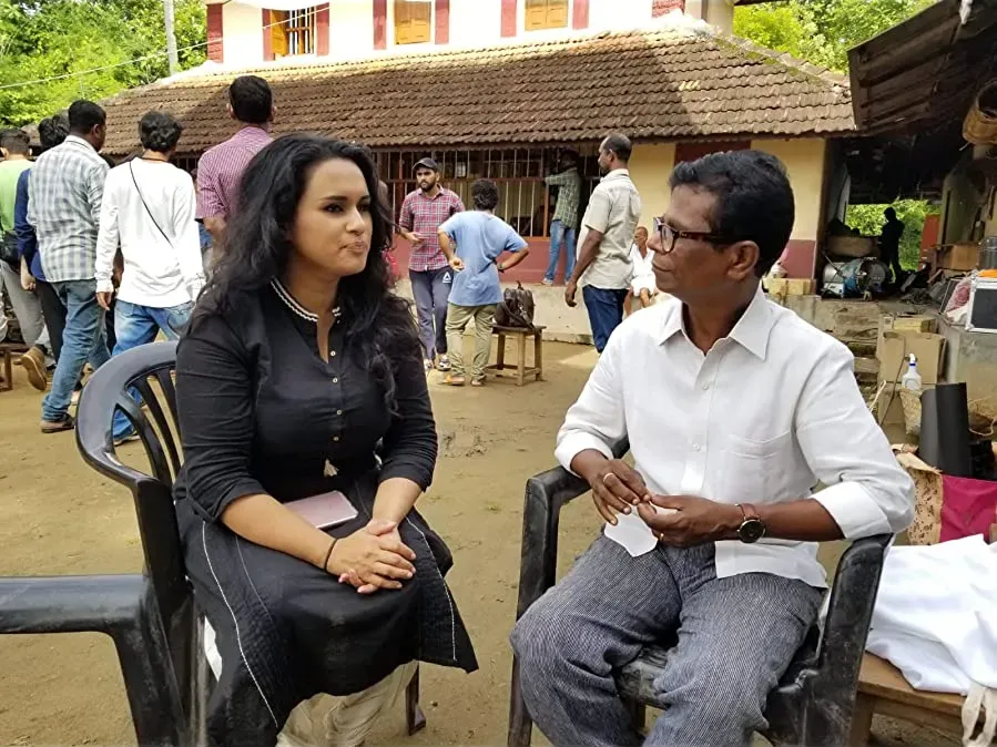 Vaarthakal Ithuvare online
