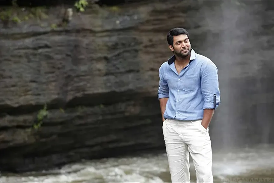 Nimirndhu Nil online
