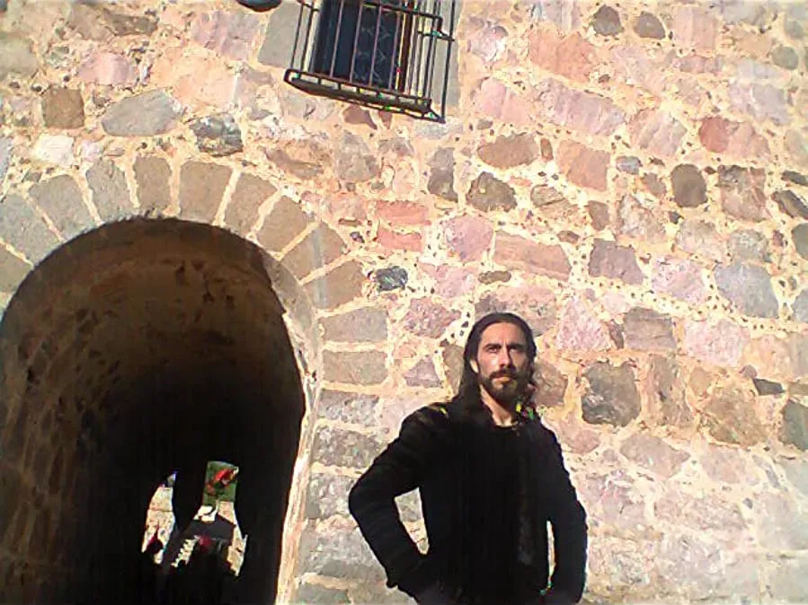La corona partida online