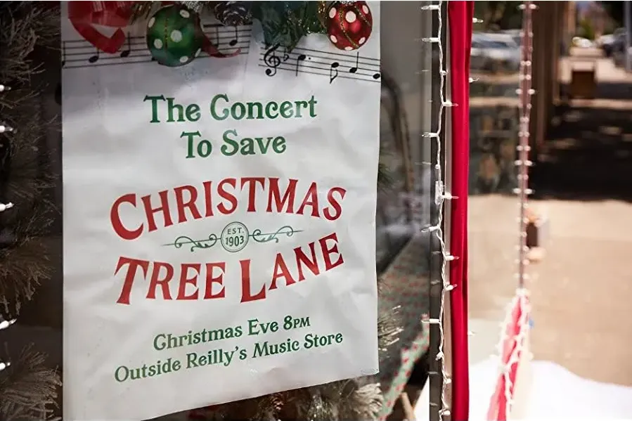 Christmas Tree Lane online