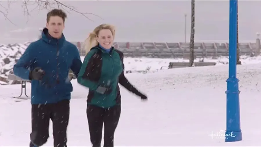 Love on Ice online