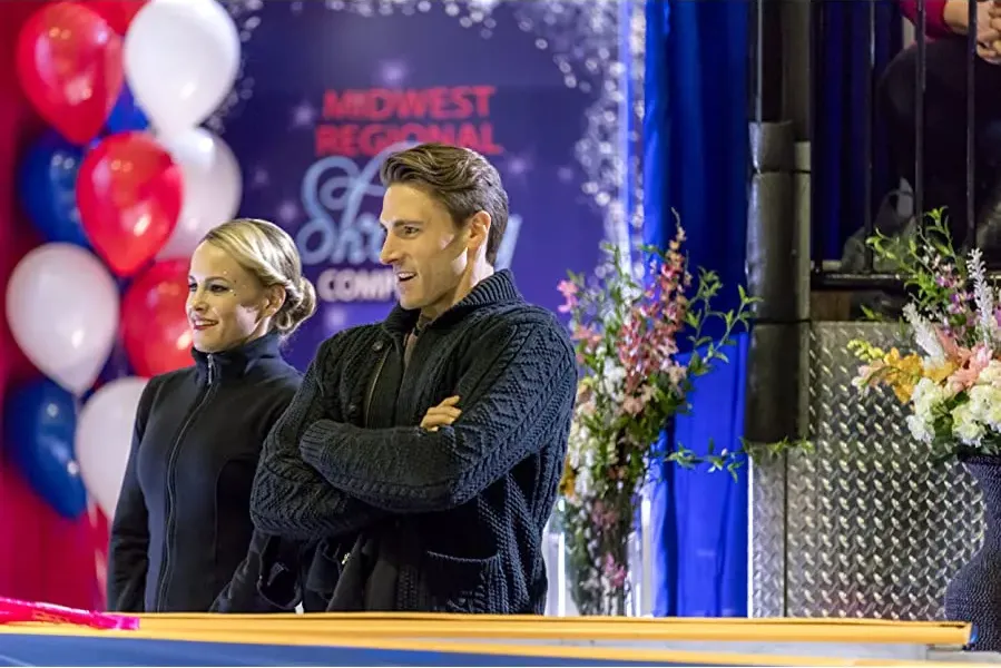 Love on Ice online