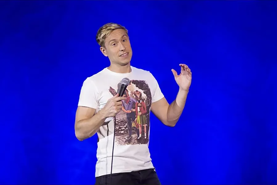 Russell Howard: Recalibrate online