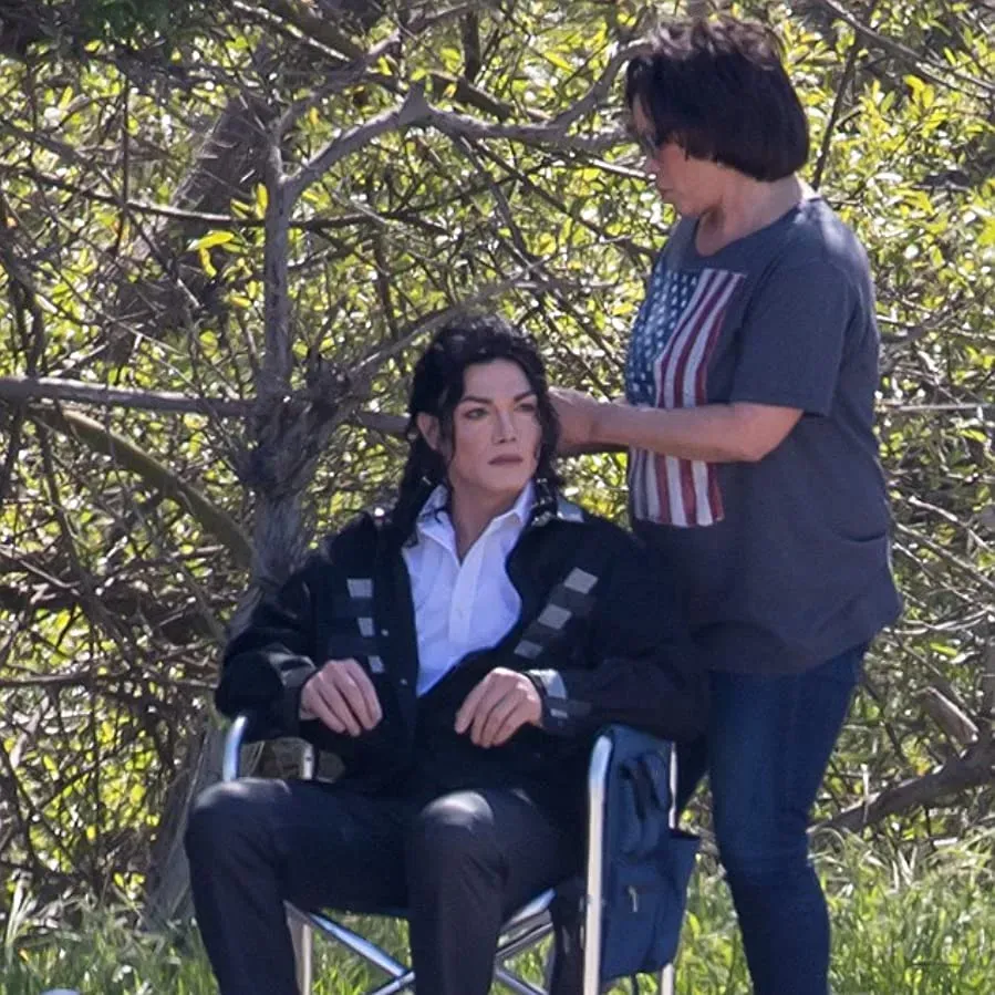 Michael Jackson: Searching for Neverland online
