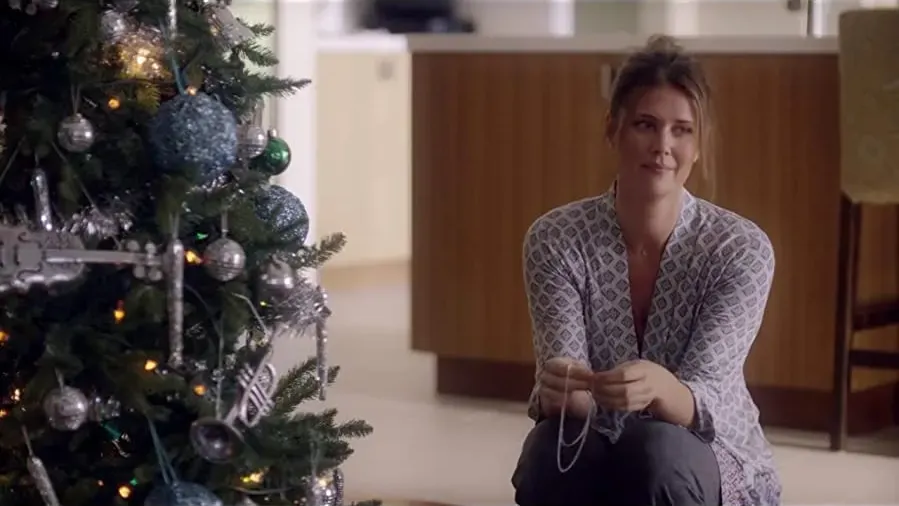'Tis the Season for Love online