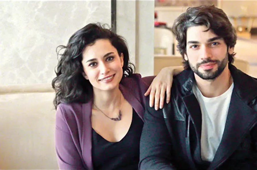Her Sey Asktan online