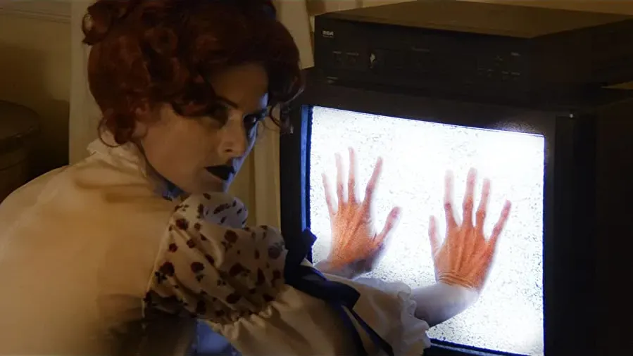 American Poltergeist online