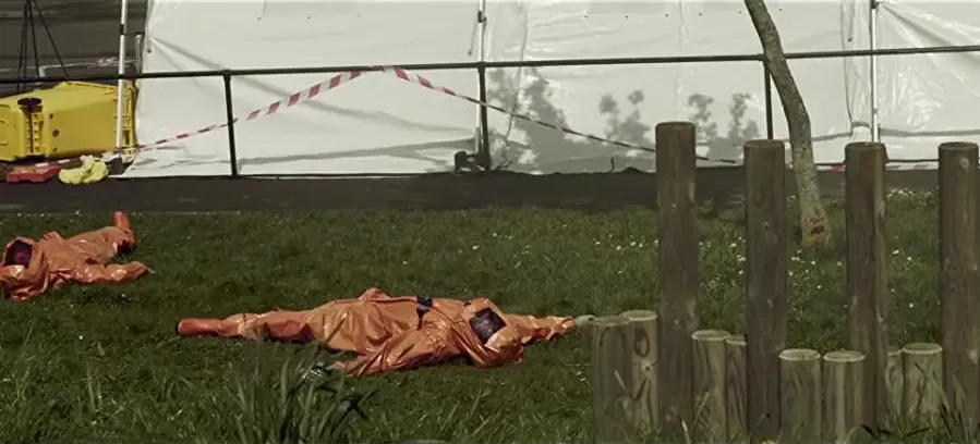 Containment online