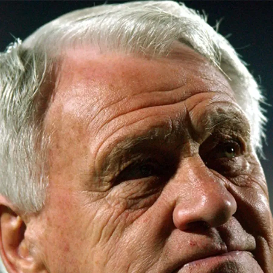 Bobby Robson: More Than a Manager online