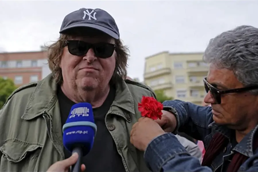 Michael Moore in TrumpLand online
