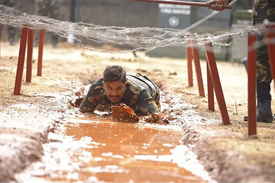 Naa Peru Surya Na Illu India online